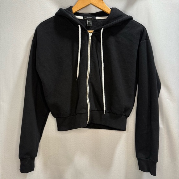 Forever 21 Black Cropped Zip-Up Hoodie Size Small - Picture 1 of 5
